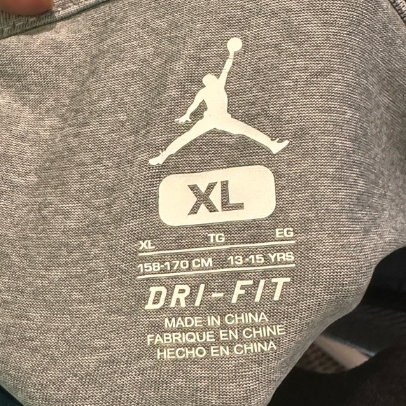 Jordan Dri-Fit Jumpman Logo T-shirt 👚 - Picture 3 of 4